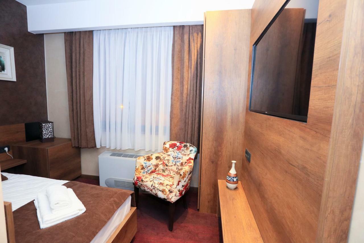 Carpe Diem Boutique Hotel Zenica Luaran gambar